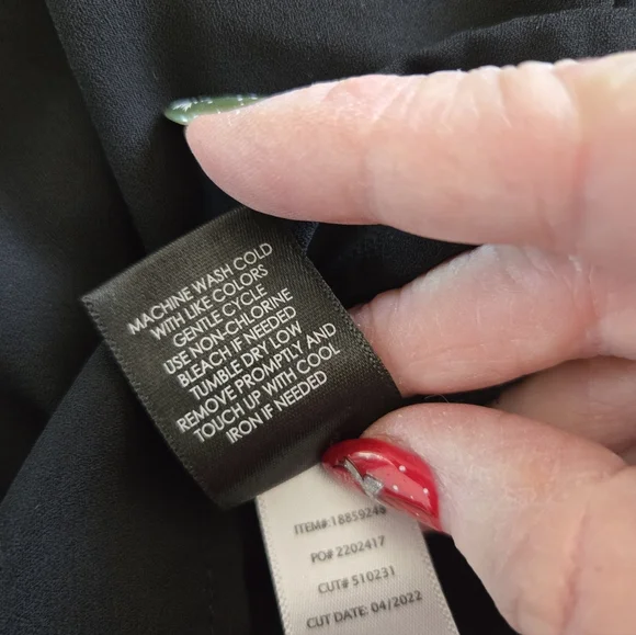 Torrid Georgette With Lace Detail Flutter Sleeve Black Top - Size 2 - Picture 12 of 12